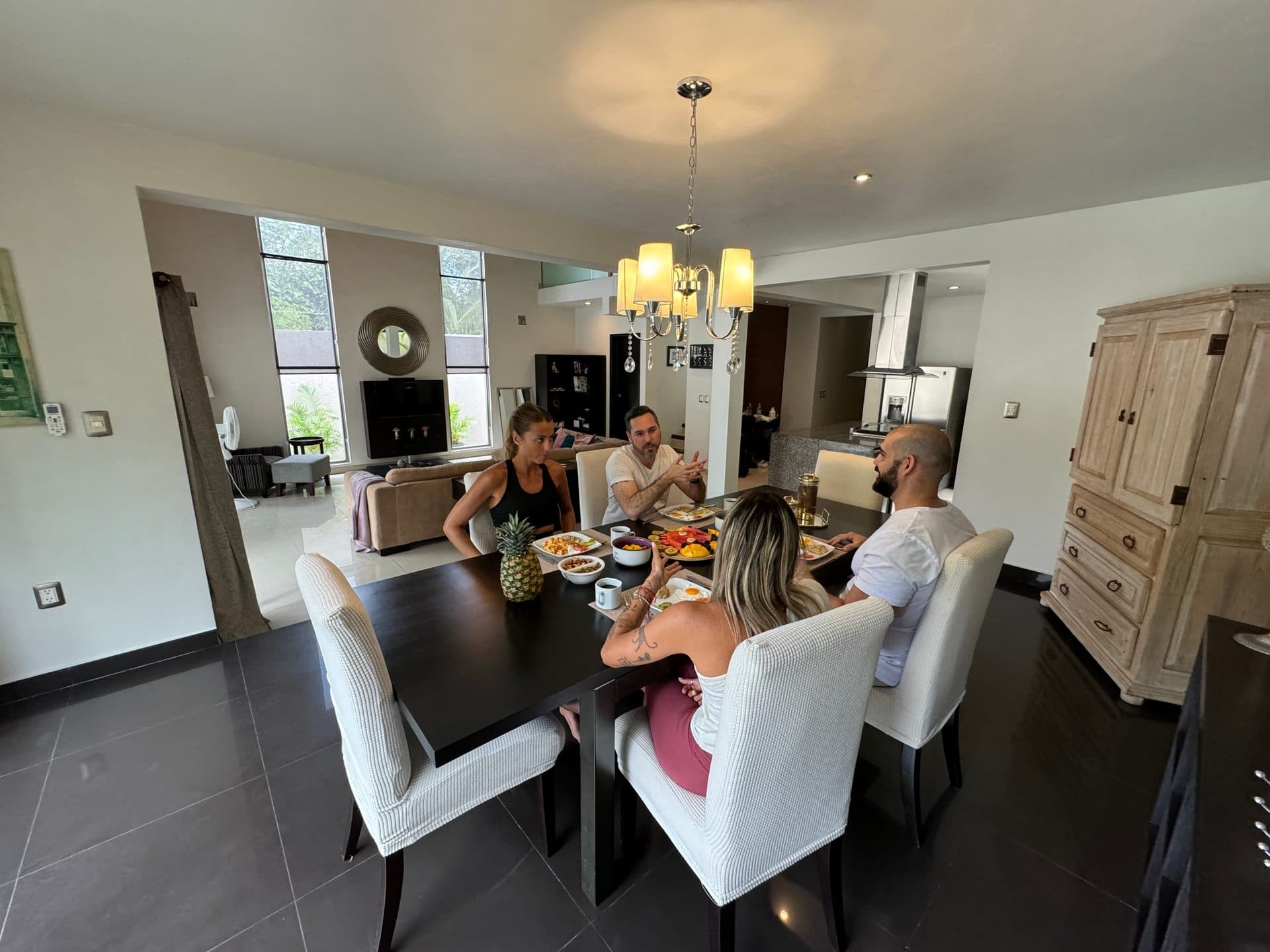 Communal dining experience at MindScape Retreat